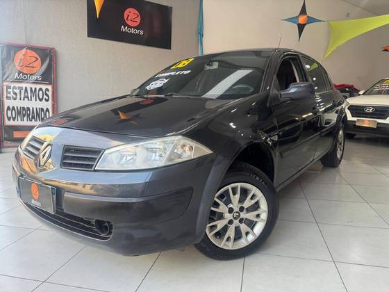 RENAULT MEGANE 2.0 DYNAMIQUE SEDAN 16V GASOLINA 4P AUTOMÁTICO